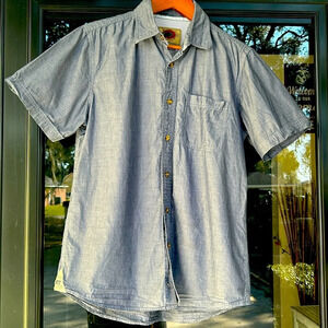 Boston Traders men’s blue button up